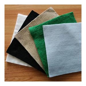 Géomembrane de 2 mm pour la prévention des infiltrations dans les barrages de stockage des cendres de tailings, avec géotextile filtrant en fibres – <span class=keywords><strong>Prix</strong></span> <span class=keywords><strong>au</strong></span> mètre carré FOB - Product Image 4