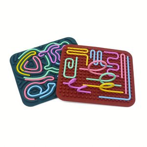 Jouets éducatifs pour enfants personnalisés à double face, jouets sensoriels pour calmer les enfants, planche d'activités sensorielles en silicone - Product Image 5