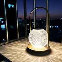 Boule USB de luxe en cristal antique à LED avec base en métal rechargeable à côté de la lampe de table sans fil décorative