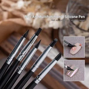 COLORMARK – Lot de 5 pinceaux à ongles en silicone pour nail art, forme plate, durables, personnalisables avec logo, pour liner gel - Product Image 2