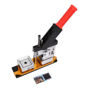 San-Tech 手动一体式轴承磁铁压片机切割机 32 公斤 1000 个底座 50x50 毫米照片徽章 DIY 1 年保修 - Product Image 3