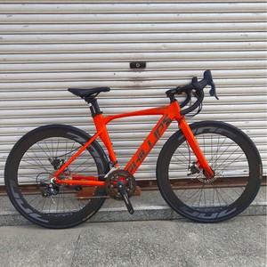 Bicicleta de Carretera con Barra Plana Dañada, para Adultos y Adolescentes, Ultraligera, de Velocidad Variable, Diseño Ligero - Product Image 1