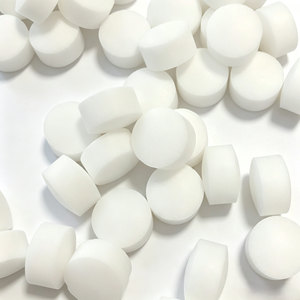 Tablettes <span class=keywords><strong>de</strong></span> sel pour adoucisseur d'eau en vrac à prix abordable, fourniture d'usine, granulés <span class=keywords><strong>de</strong></span> <span class=keywords><strong>chlorure</strong></span> <span class=keywords><strong>de</strong></span> sodium pour la régénération <span class=keywords><strong>de</strong></span> la résine d'eau - Product Image 2