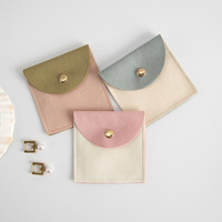 CSMD Fabricants Chinois Logo de Gaufrage Personnel Acceptable Personnaliser Bouton Pression Beige Microfibre Bijoux Accessoires Pochettes