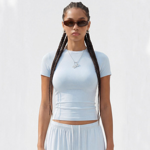 Camiseta Básica de Verano para Mujer, 200GSM, 90% Algodón, 10% Elastano, Corte Ajustado, Transpirable, Manga Corta, Personalizable con Logotipo, Producción en Pequeños Lotes - Product Image 2