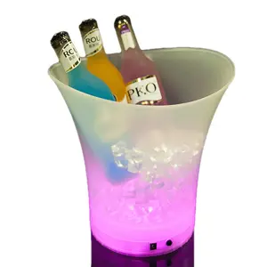 Cubo de hielo para bebidas de grado alimenticio, bañera de almacenamiento de 5 litros con forma de barco LED, acrílico transparente, bonito diseño