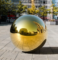 Ballons miroir dorés en gros, grandes boules brillantes gonflables pour fête au bord de la piscine