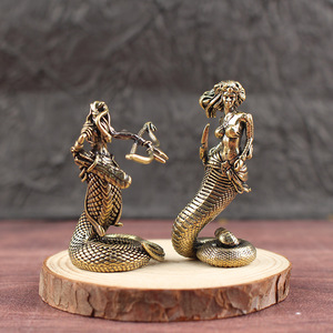 Figura de Medusa de Latón, Bañada en Oro, Serpiente 3D, Adorno de Escritorio para Decoración del Hogar - Product Image 2