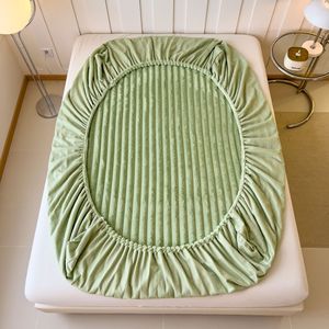 Sábanas <span class=keywords><strong>de</strong></span> lujo a rayas <span class=keywords><strong>de</strong></span> Jacquard, funda <span class=keywords><strong>de</strong></span> <span class=keywords><strong>cama</strong></span> <span class=keywords><strong>de</strong></span> piel sintética, Funda <span class=keywords><strong>de</strong></span> colchón acogedora, funda <span class=keywords><strong>de</strong></span> sábana <span class=keywords><strong>de</strong></span> felpa, Sábana suave y cálida para el hogar y el Hotel - Product Image 5