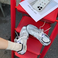 Chaussures de sport pour femme, nouvelle collection, polyvalentes, respirantes, décontractées, avec empiècements en maille argentée, à lacets, rehaussantes