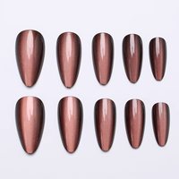 Faux ongles press-on effet œil de chat brun foncé ombré, forme amande brillante avec effet magnétique, réutilisables, couvrance totale
