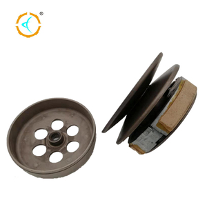 Usine OEM A Classe Prix bon marché Pièces de <span class=keywords><strong>moteur</strong></span> de scooter de moto Jeu de poulies d'embrayage arrière pour scooters BWS100 JOG100 - Product Image 5