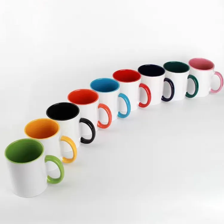 Taza de color interior de almacén de EE. UU., taza de dos tonos personalizada al por mayor, tazas de cerámica con mango de 11oz, taza de impresión por sublimación interior de color sólido