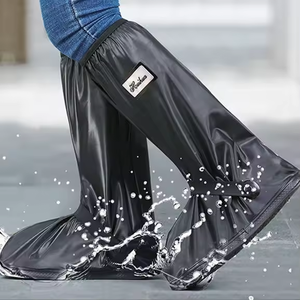 Système de récupération d'eau de <span class=keywords><strong>pluie</strong></span> avec capteur, comprenant un jauge de <span class=keywords><strong>pluie</strong></span>, un système de récupération par chaîne de baril, une pomme de douche, un poncho, des couvre-bottes, un imperméable, une auvent et une gouttière parapluie - Product Image 4