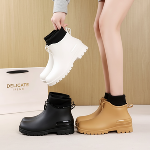 รองเท้าลุยน้ำสไตล์เกาหลีสไตล์นอร์ดิกสำหรับผู้หญิง, รองเท้ายางสำหรับผู้ชาย - Product Image 1