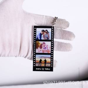 Porte-clés rectangulaire en acrylique personnalisé avec photo imprimée UV, cadeau de la Saint-Valentin pour petit ami, porte-clés photo pour couple - Product Image 5