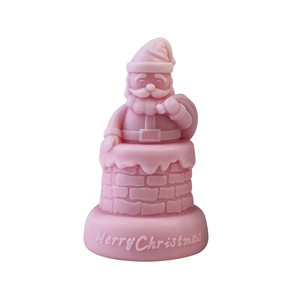 Bougie décorative en forme de Père Noël et de boîte cadeau, ornement en cire sur le thème de Noël pour la décoration de table à la maison et les fêtes - Product Image 5