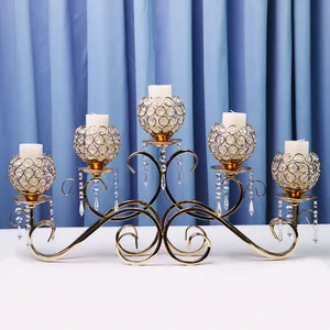 婚礼装饰品使用烛台桌子中心，带5臂金水晶烛台