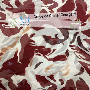 Échantillon gratuit de tissus légers et antistatiques en coton biologique Impression florale douce et respirante pour filles Robes en crêpe teint uni - Product Image 5