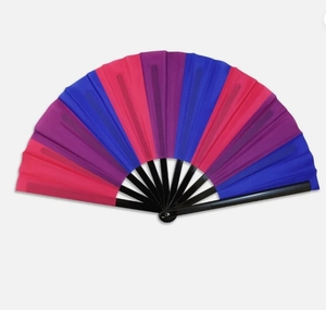 Personnalisé 23cm 33cm Imprimé Pride Rainbow Ventilateurs Pliants Décorations Pride Fan Gay <span class=keywords><strong>Lesbienne</strong></span> Mariage Pride Fan - Product Image 5