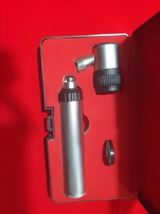 Dermatoscope 10X en acier inoxydable avec poignée moletée, lentille en verre optique, lumière LED, instruments chirurgicaux personnalisés, fournisseur en gros - Product Image 4