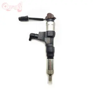 High Quality J08E Engine Common Rail Injector 095000-6593 For Kobelco SK330-8 SK350 Excavator