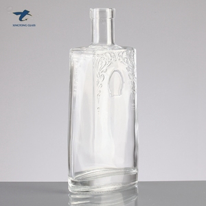 Bouteille de vin de raisin, de <span class=keywords><strong>vodka</strong></span>, de gin, de whisky, de rhum en verre imprimé sur mesure par une usine chinoise, <span class=keywords><strong>1l</strong></span> - Product Image 4