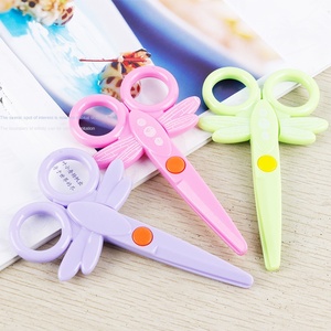 Tesoura de Papel Infantil com Desenho de Renda, Mini Tesoura de Papel para Crianças, Fornecimento Direto da Fábrica por Atacado - Product Image 1