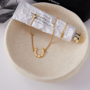 J & Dクラシック18Kゴールドステンレスラッキーホースシューシリーズラブジルコンホースシューペンダントブレスレット - Product Image 3