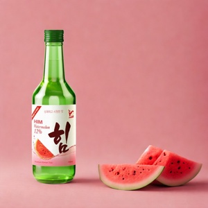 Liqueur coréenne de tous les jours à saveur douce de soju de pastèque artisanale vietnamienne dans une bouteille attrayante - Product Image 4