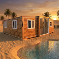 Ces maisons conteneurs légères et pliables peuvent être installées rapidement et personnalisées en couleur, avec un design moderne de style médiéval.