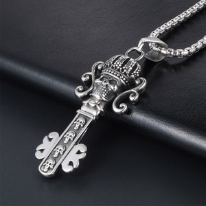 Pendentif clé couronne de crâne en acier inoxydable, collier pour homme, charme tendance et cool SP234 - Product Image 3