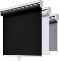 Volet roulant électrique encastré en alliage d'aluminium, résistant aux UV et au vent, avec taille personnalisable pour terrasse de chalet de montagne