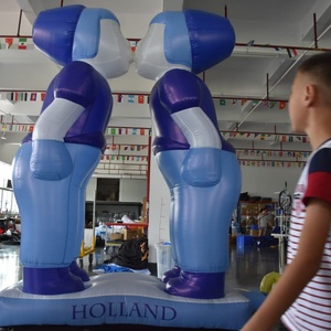 KeepFuns Couple géant gonflable enlacé, costume traditionnel néerlandais, décoration publicitaire pour événements - Product Image 1