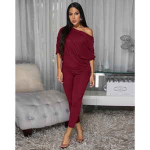 Completo Loungewear Estivo 2026 da Donna: Set 2 Pezzi con Felpa a Maniche a Pipistrello e <span class=keywords><strong>Spalla</strong></span> Obliqua e Pantaloni - Product Image 3