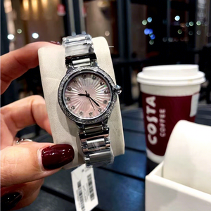 Reloj de Cuarzo para Mujer BV con Esfera de Nácar Incrustada de Diamantes, Acero Inoxidable, Resistente al Agua, Ligero, Lujoso, Versátil y Moderno - Product Image 6