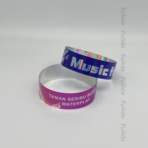 Logotipo personalizado evento holográfico Pulsera Plástico vinilo impresión concierto reflectante Festival banda promocional - Product Image 2