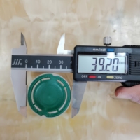 Bouchons souples en plastique de 42 mm anti-fuite et anti-déversement pour bidons d'huile ronds et usage chimique – Vente en gros Chine