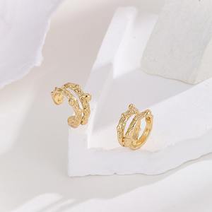 Nueva moda creativa Europea americana lujosa oreja puños exquisitos irregulares geométricos Clip-On pendientes cobre no perforado - Product Image 3