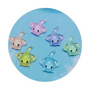 Bán Buôn Mini Manta Ray Hình Thực Tế Nhựa Sting Ray Biển Động Vật Bức Tượng Nhỏ Cho Cổ Tích Vườn Phụ Kiện - Product Image 2