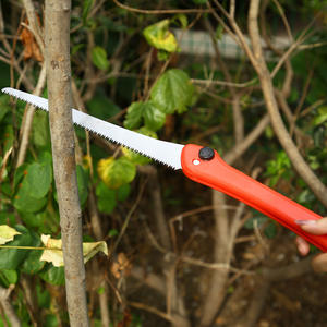 Sierra Plegable Jiuyilang 240 con Hoja de Acero de Alto Carbono de 250 mm y Mango Rojo, Herramienta de Jardín para Podar Árboles Frutales y Cortar Madera - Product Image 3