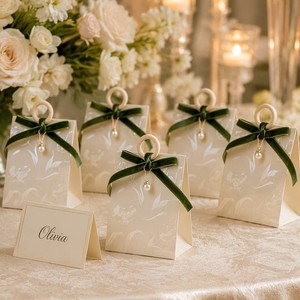 Caja de Regalo de Papel Floral Beige con Anillo de Madera y Cinta para Empaque de Recuerdos de Boda, Dulces y Ramos - Product Image 3