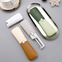Gadget de cuisine manuel en acier inoxydable 2-en-1 Outil en métal durable et efficace pour la coupe et l'épluchage des fruits et légumes