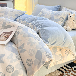 Set di Biancheria da Letto Economico e Confortevole, Copripiumino Caldo Tridimensionale in Velluto Lattiginoso, Set <span class=keywords><strong>Singolo</strong></span> per Ragazze 4 Pezzi - Product Image 1