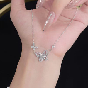 Collar con Colgante de <span class=keywords><strong>Mariposa</strong></span> de Platino Pt950 con Diamante de Laboratorio Certificado IGI, Corte Brillante, Joyería Fina Unisex, Dije Delicado - Product Image 4