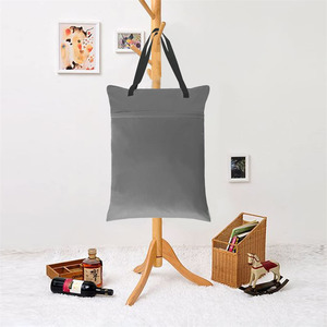Bolsa Impermeable para Pañales de Tela Negra y Gris, Paquete de 2 Bolsas Reutilizables para Trajes de Baño, Bolsa Impermeable para Viajes - Product Image 2