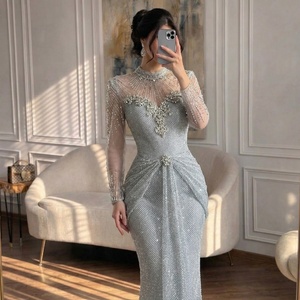 <span class=keywords><strong>ชุด</strong></span><span class=keywords><strong>ราตรี</strong></span>หรูหราประดับลูกปัดสีเงิน Serene Hill LA73167 คอสูง แขนยาว ทรงเมอร์เมด สำหรับงานเลี้ยงอย่างเป็นทางการ สง่างาม เหมาะสำหรับผู้หญิง ปี 2026 - Product Image 3