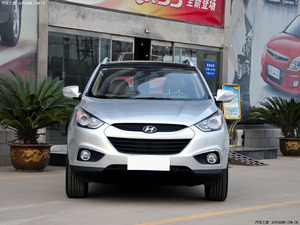 Ucuz kullanılmış araba pekin Hyundais Ix35 2010 2.0L Used kullanılan benzinli araç 2WD/4WD kompakt Suv düşük fiyat - Product Image 6