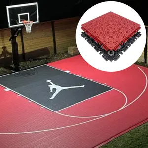 Taşınabilir açık PP plastik modüler birbirine basketbol spor mahkemesi döşeme fayans basketbol sahası