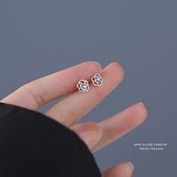 E2830 - Boucles d'oreilles en argent sterling S999 style forêt, petites, élégantes et simples, avec zircon en forme de fleur, pour femme, luxe léger